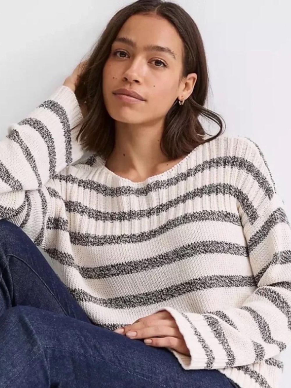LOFT Cream & Gray Striped Knit Sweater - Size M - Excellent Condition